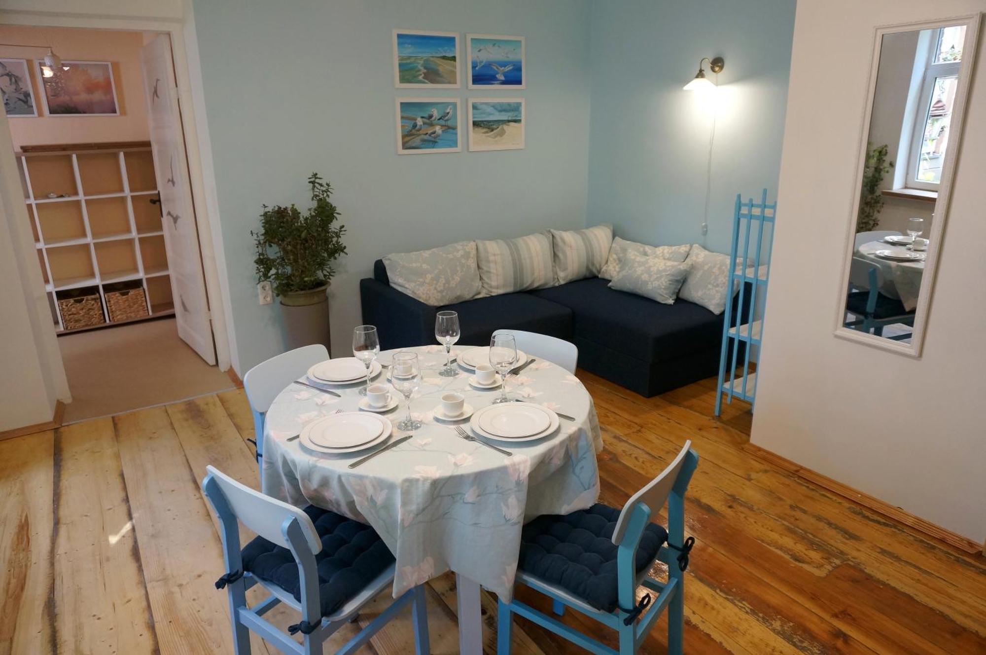Uliha Apartamenti Liepāja Exteriör bild